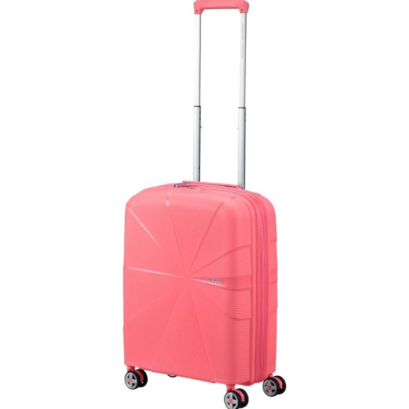 Maleta de Cabina American Tourister Starvibe Spinner 55cm
55x40x20cm
4 Ruedas
Coral
