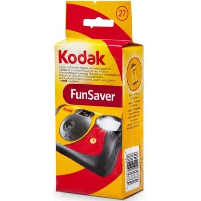 Cámara Desechable Kodak FunSaver 27
27 Exposiciones
Amarilla y Roja