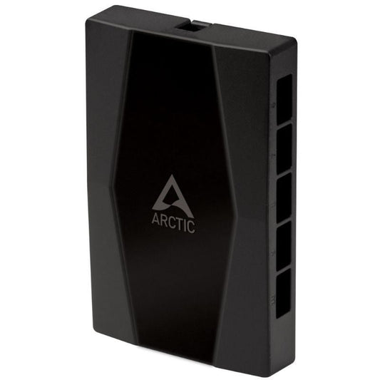 Hub para Ventiladores Arctic Case Fan Hub
10 Puertos PWM