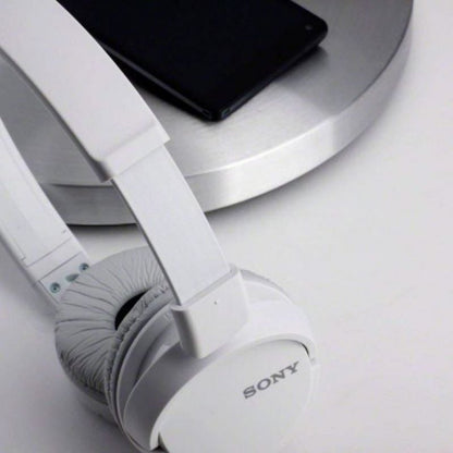Auriculares Sony MDRZX110APW
con Micrófono
Jack 3.5
Blancos