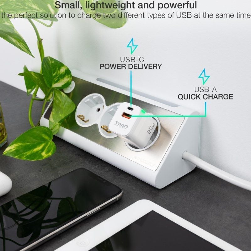 Cargador de Pared TooQ TQWC-QCPD20WT
1xUSB-Tipo C
1x USB
20W
Blanco