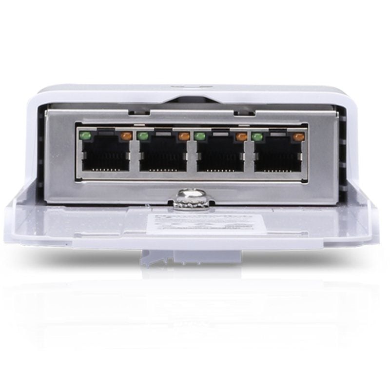 Switch Ubiquiti NanoSwitch N-SW
4 Puertos RJ45 10/100/1000 PoE